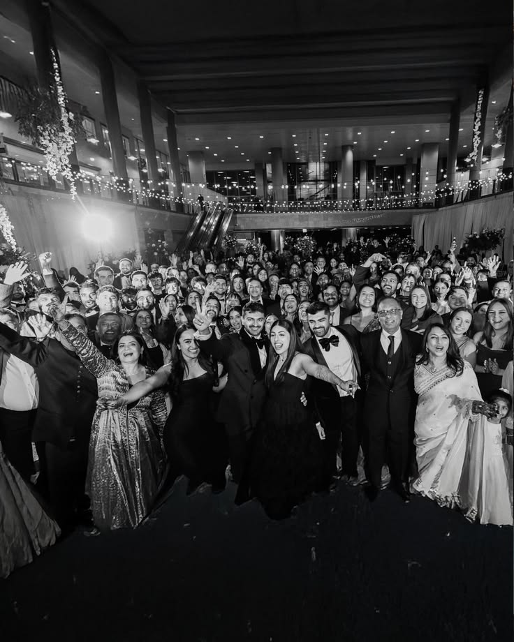 Image gallery marquee