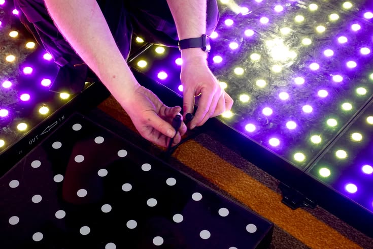 Image gallery marquee