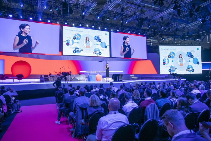 Image gallery marquee